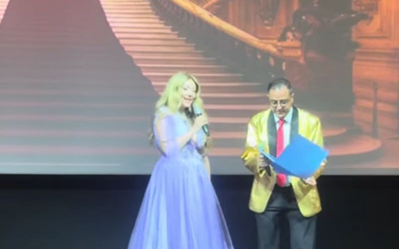 Classical Crossover performer at a high-profile occasion